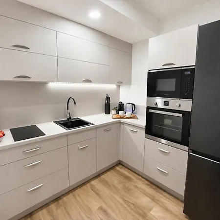 Veleslaveenka - Spacious In Old Town * Plzen