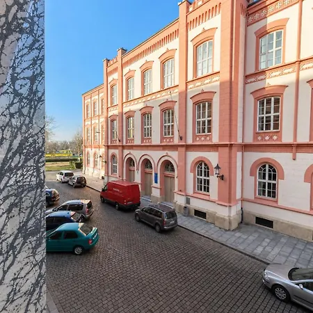 Apartment Veleslaveenka - Spacious In Old Town *